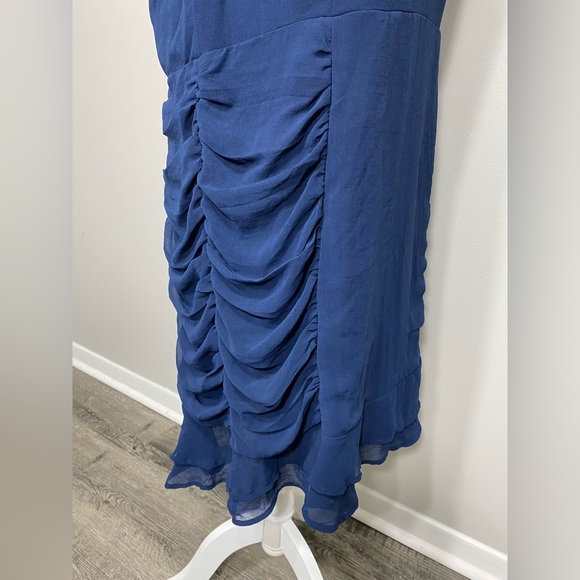 Size 16 Emma & Michele Navy Blue Dress w/ Ruffled Sides and Flowy Short-Sleeves - Picture 6 of 8